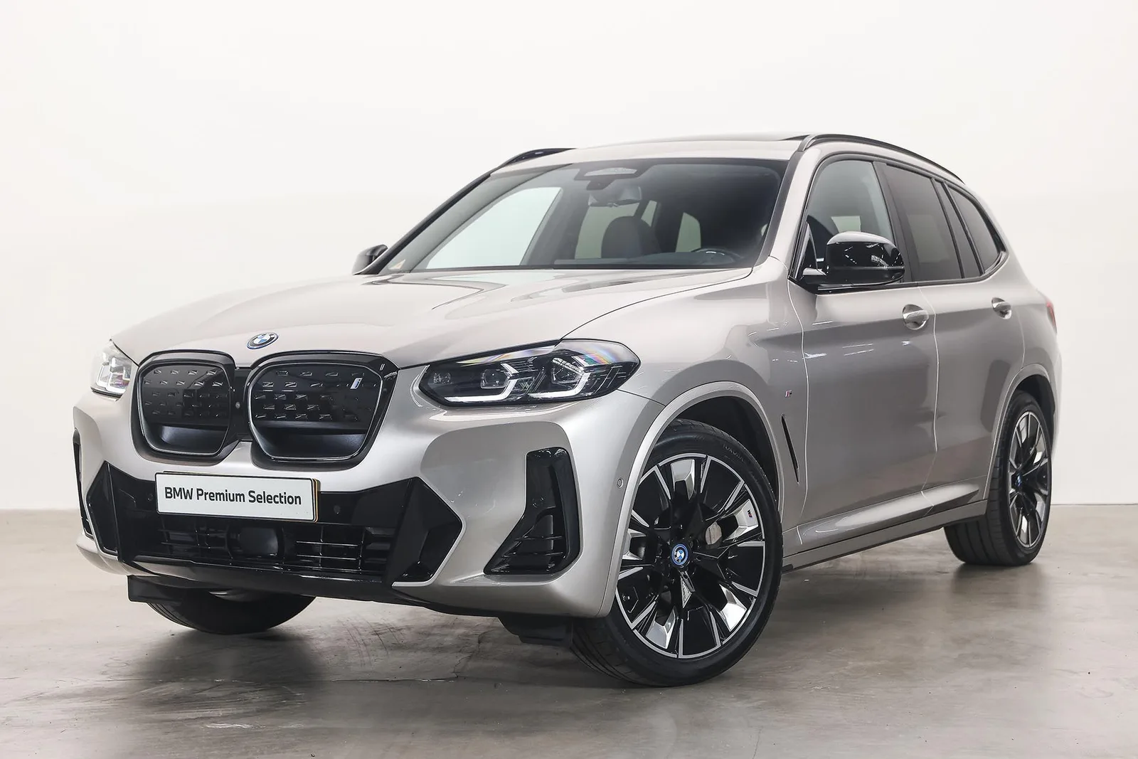 BMW iX3 (2023) — foto 1