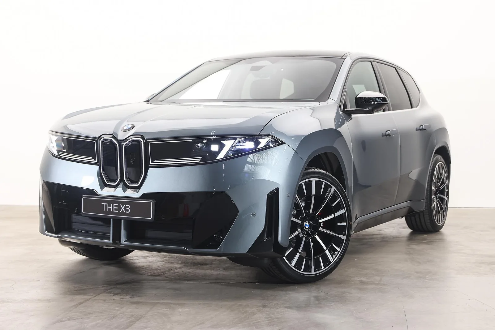 BMW iX3 (2026) — foto 1