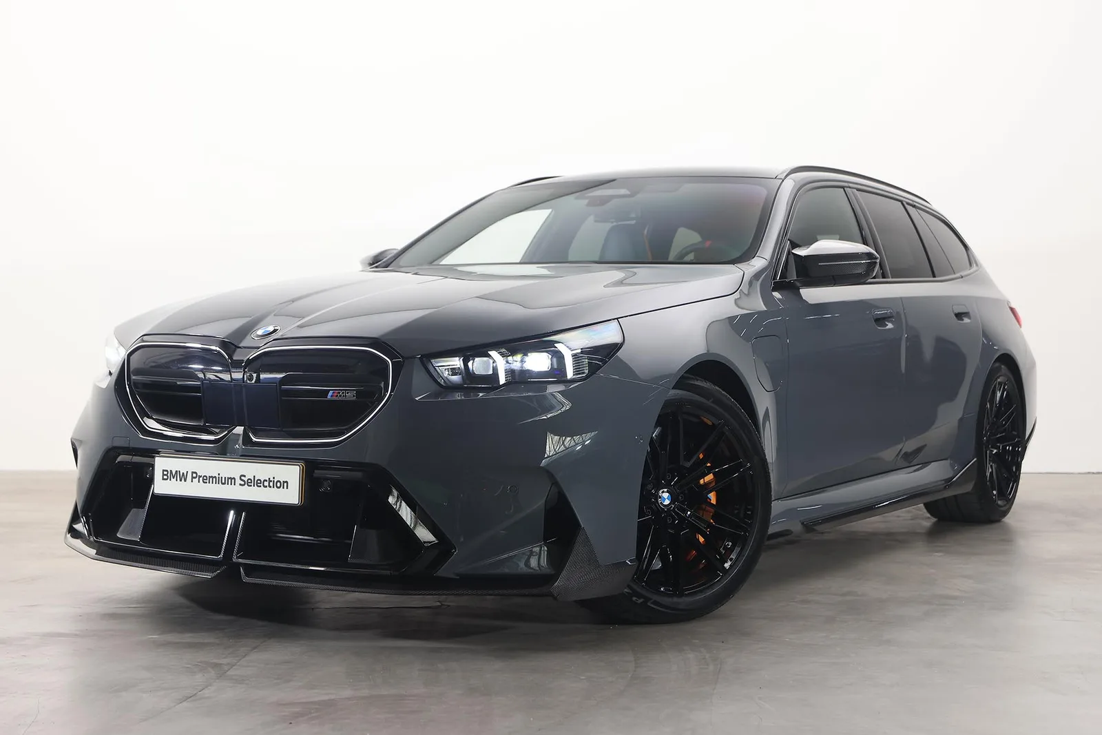 BMW M5 (2025) — foto 1