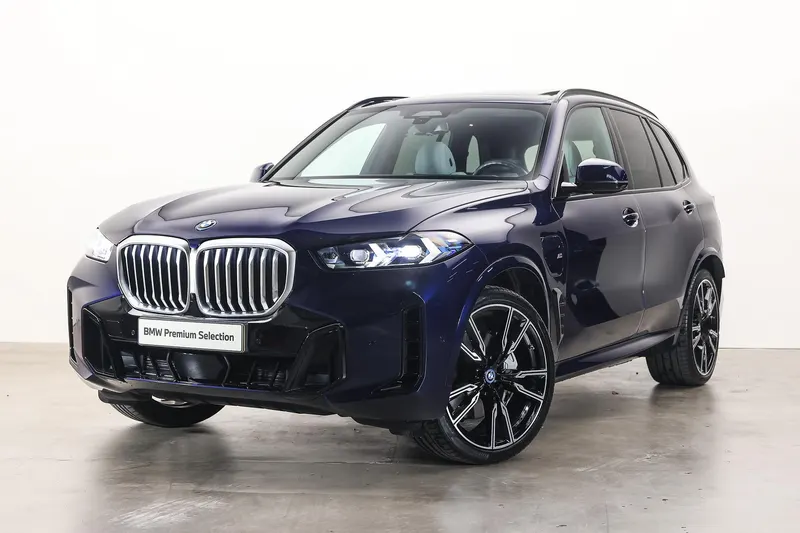BMW X5 (2024)