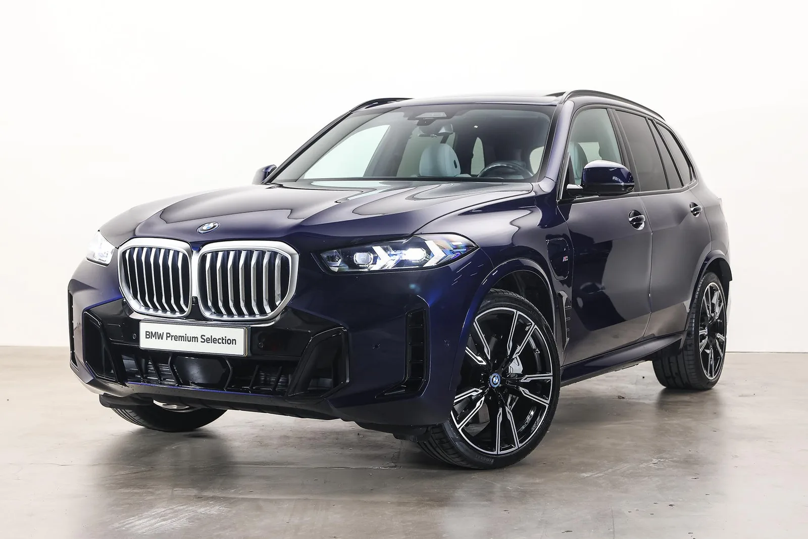BMW X5 (2024) — foto 1
