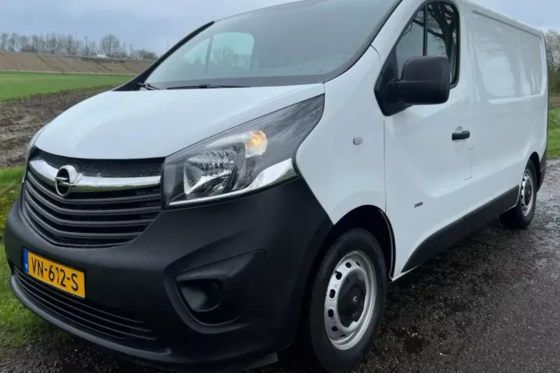 Opel Vivaro (2015)