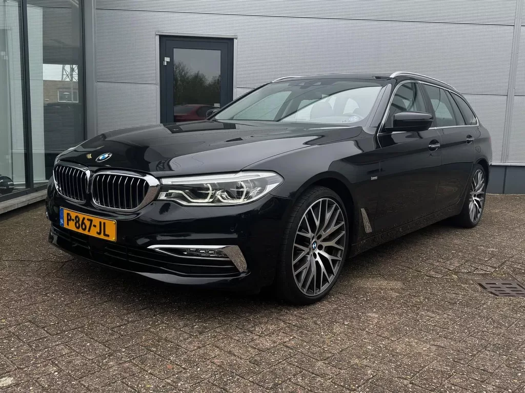 BMW 5-Serie (2017) — foto 1