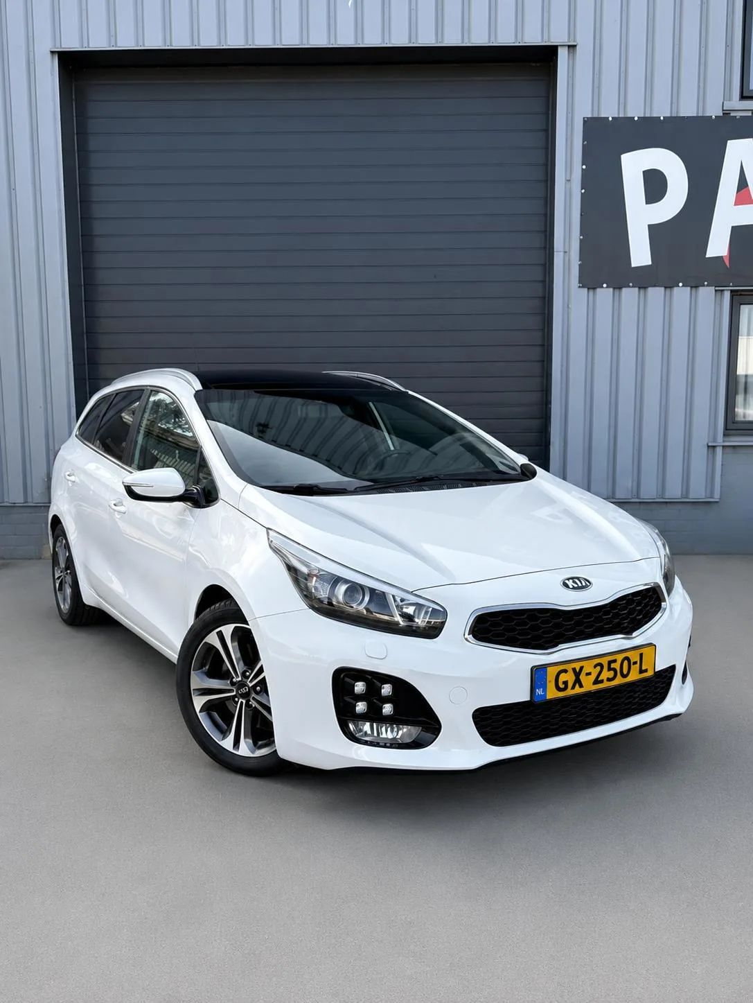 Kia Cee'd (2015) — foto 1
