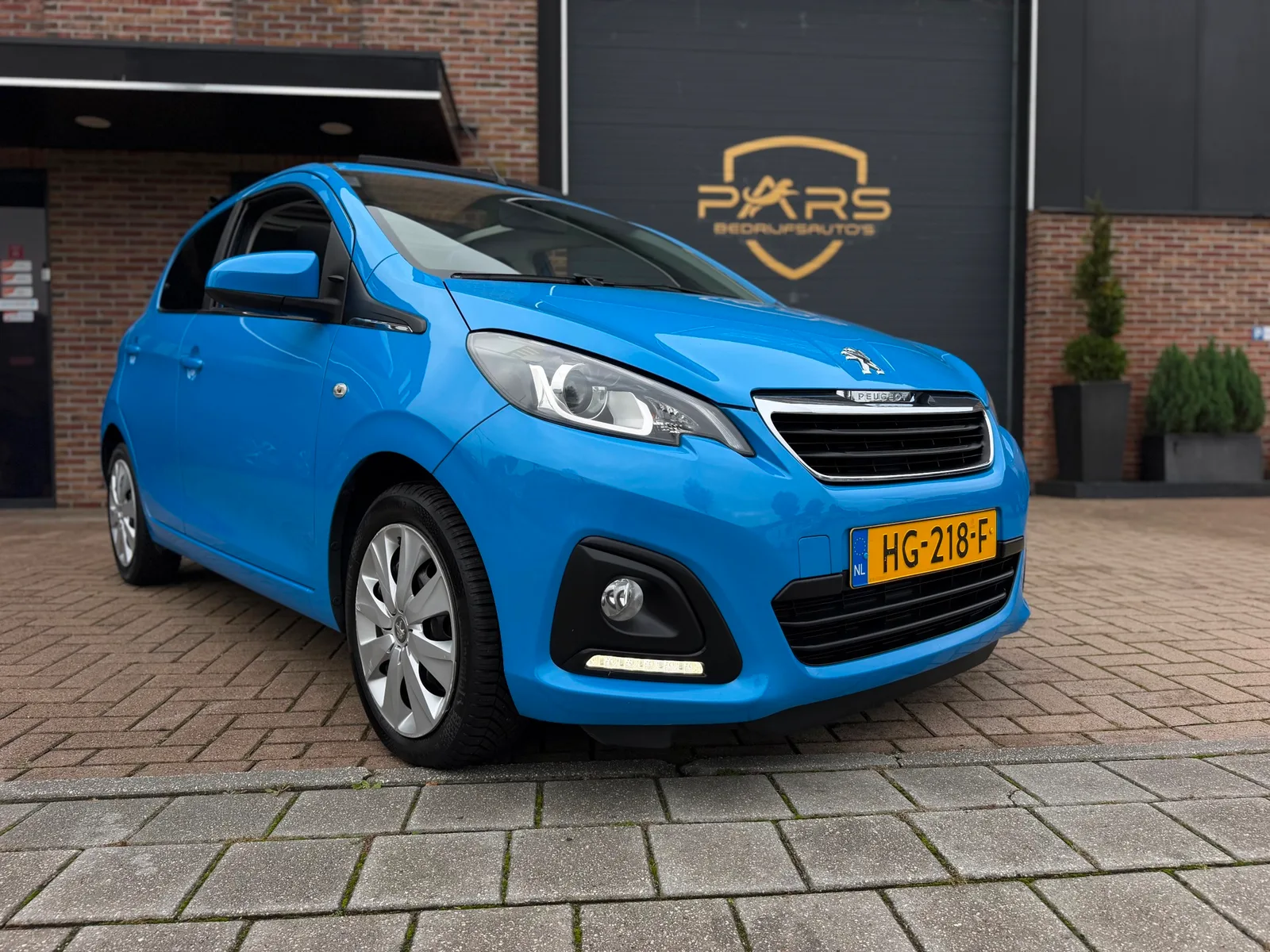Peugeot 108 (2015) — foto 1