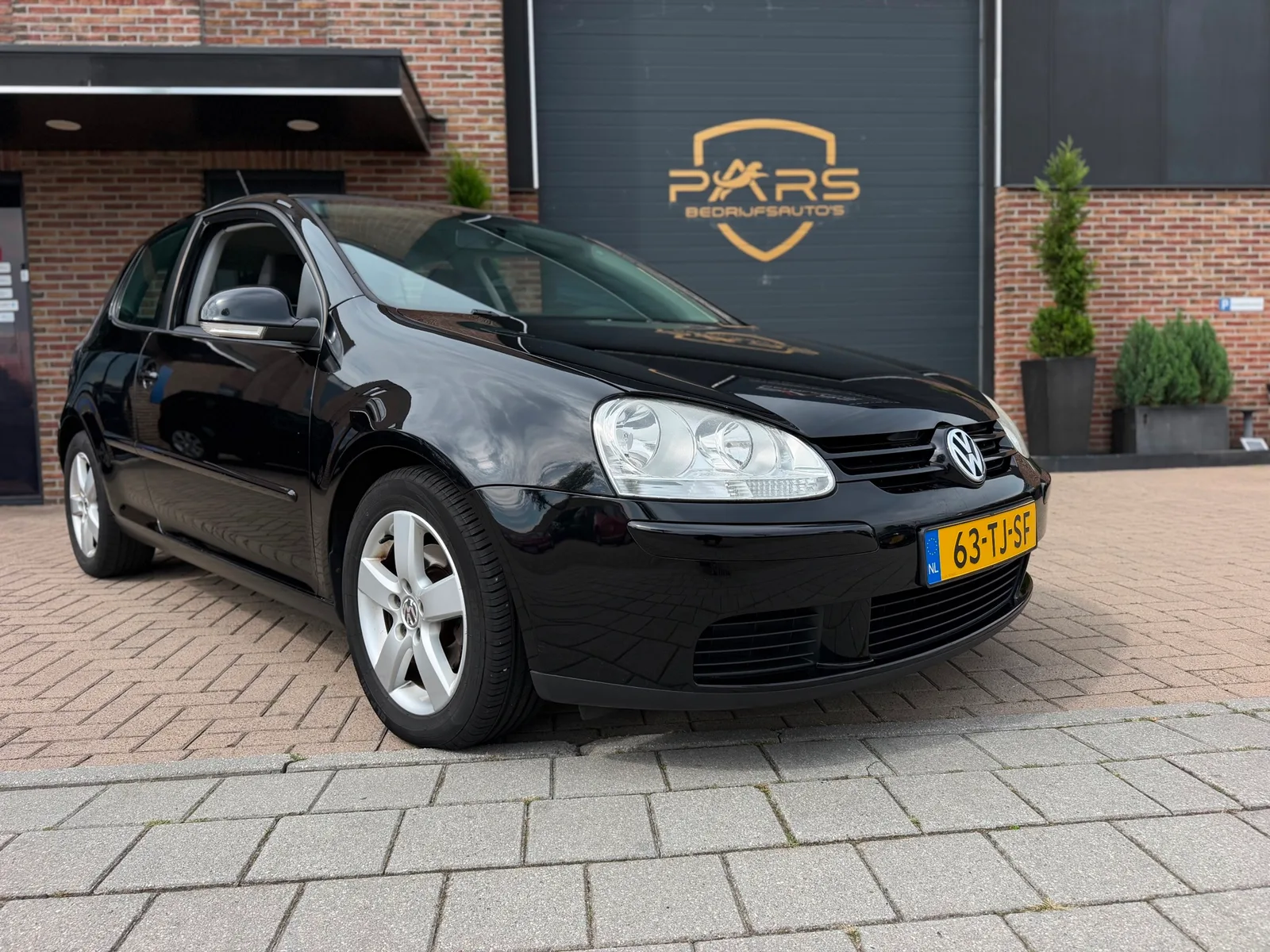 Volkswagen Golf (2006) — foto 1