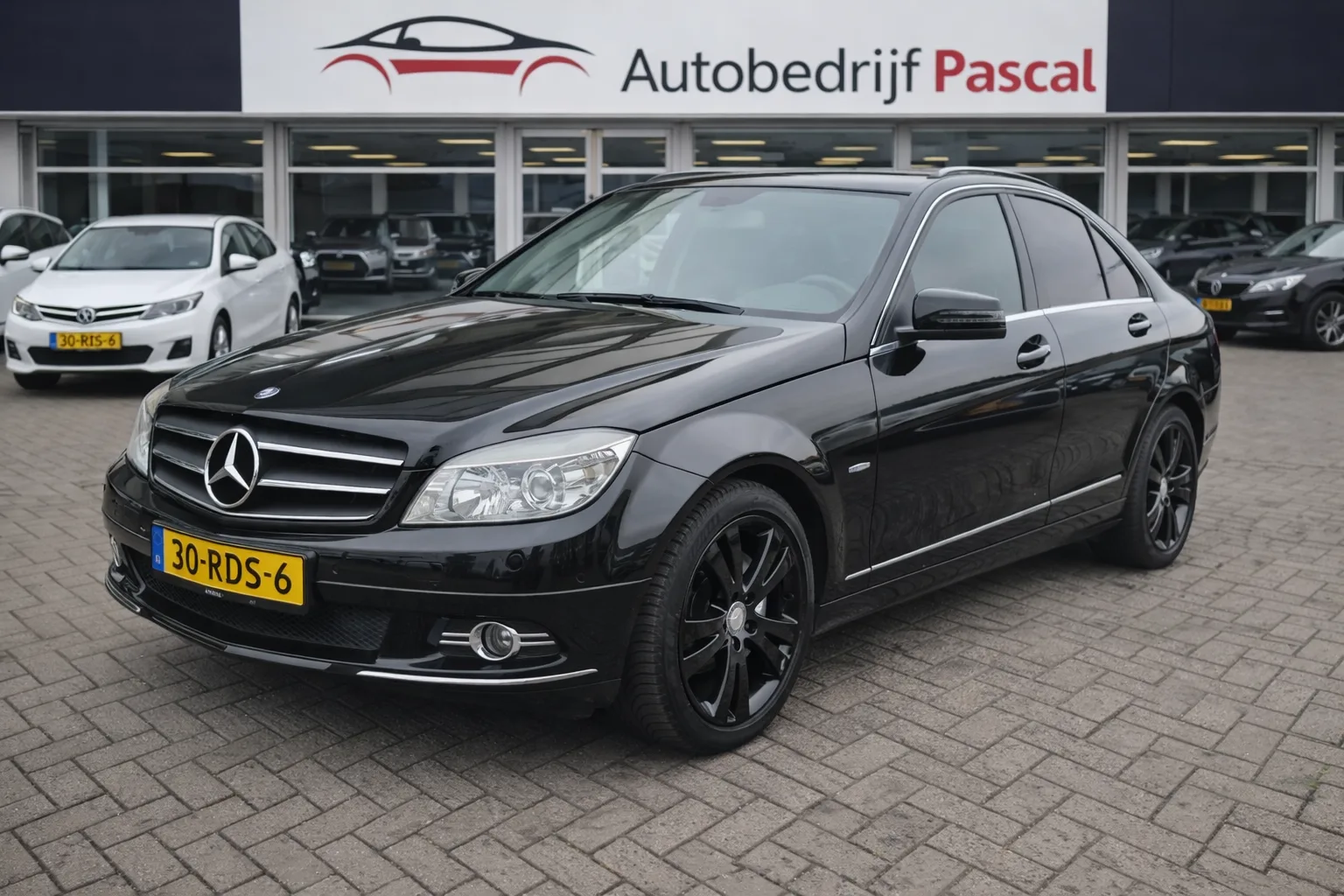 Mercedes-Benz C-Klasse (2011) — foto 1