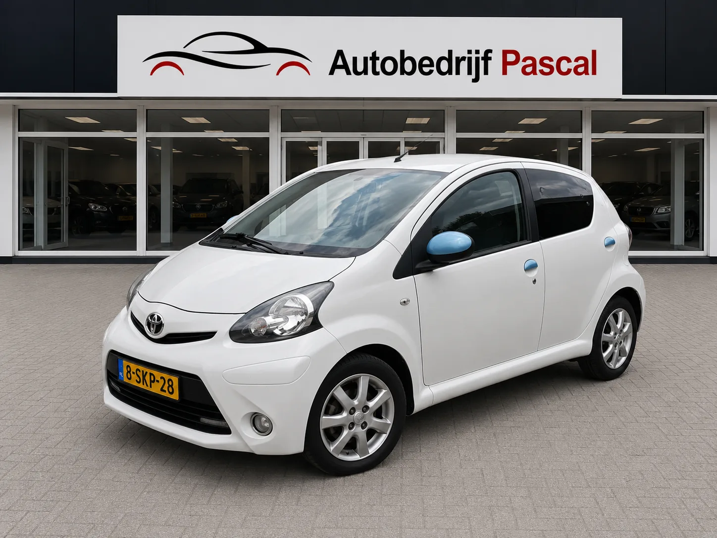 Toyota Aygo (2013) — foto 1