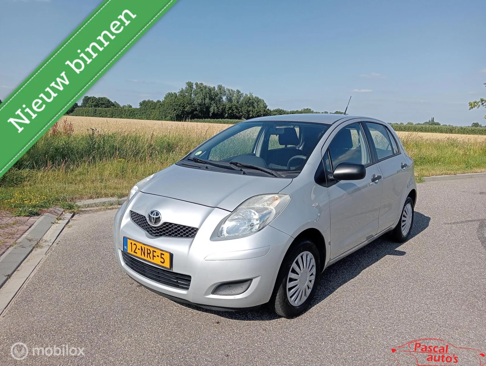 Toyota Yaris (2010) — foto 1