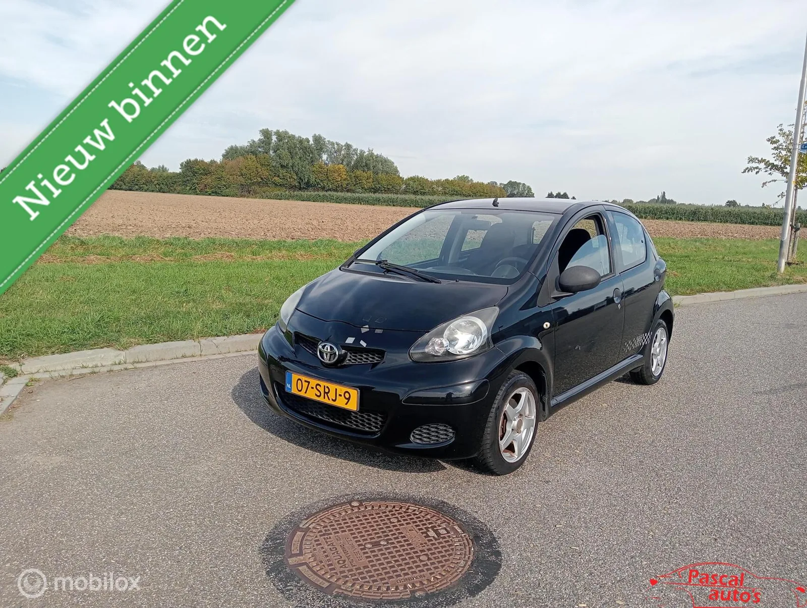 Toyota Aygo (2011) — foto 1
