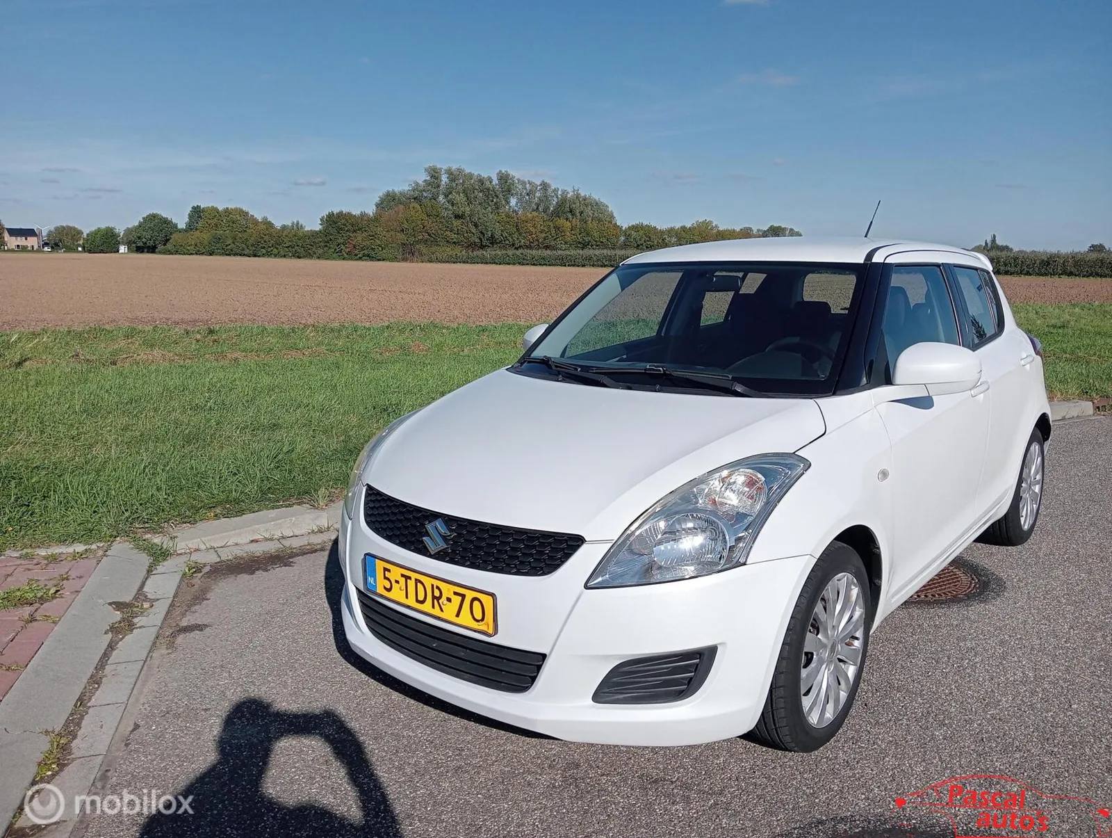 Suzuki Swift (2014) — foto 1