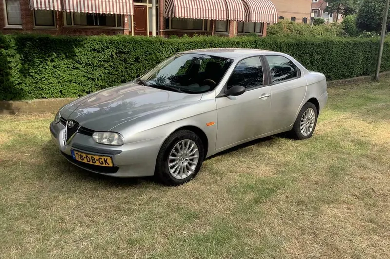 Alfa Romeo 156 (1999)