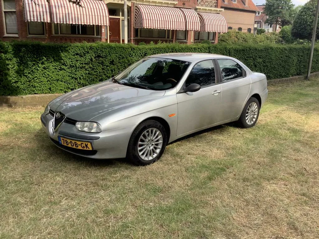Alfa Romeo 156 (1999) — foto 1