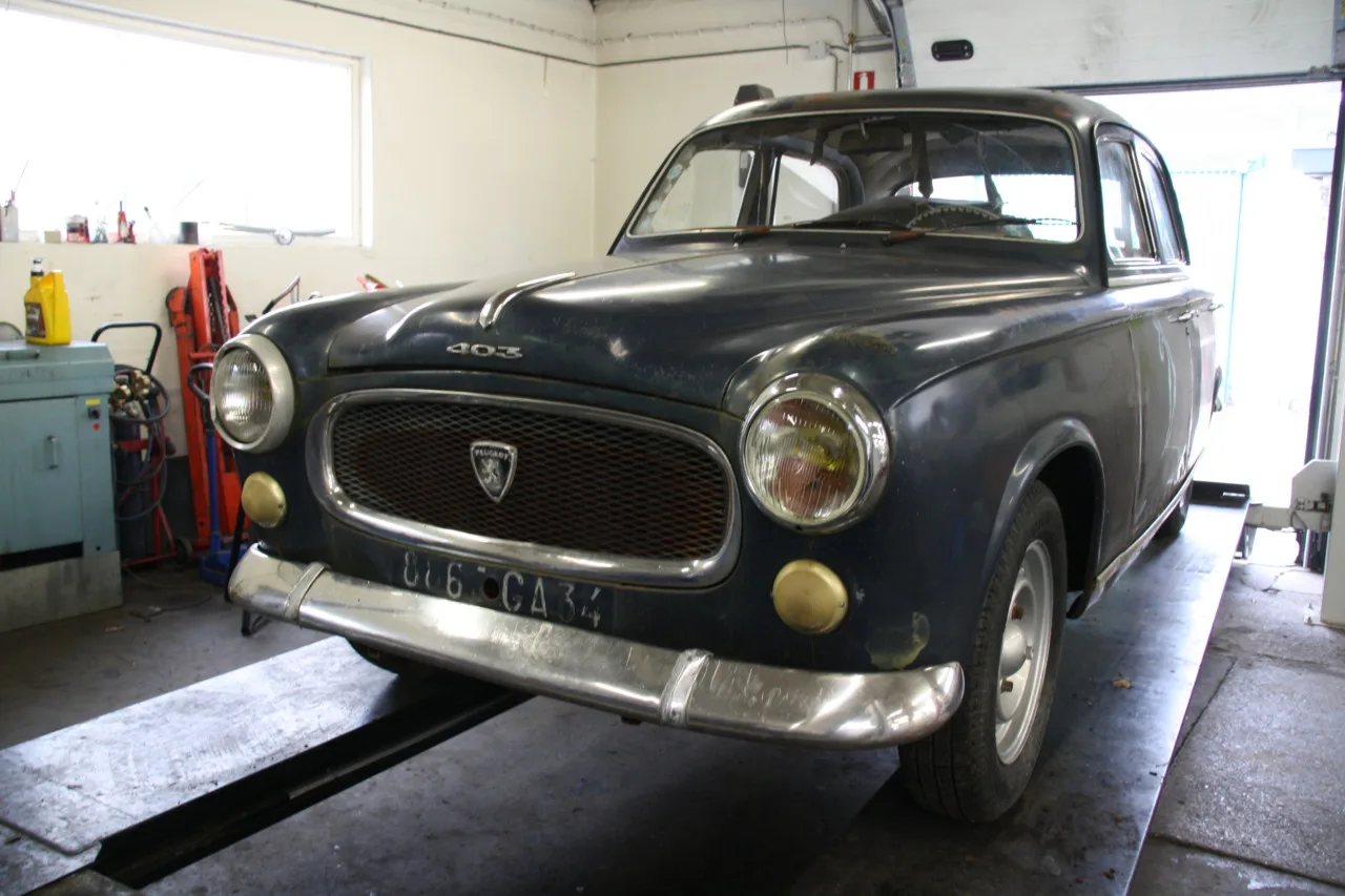 Peugeot 403 (1961) — foto 1