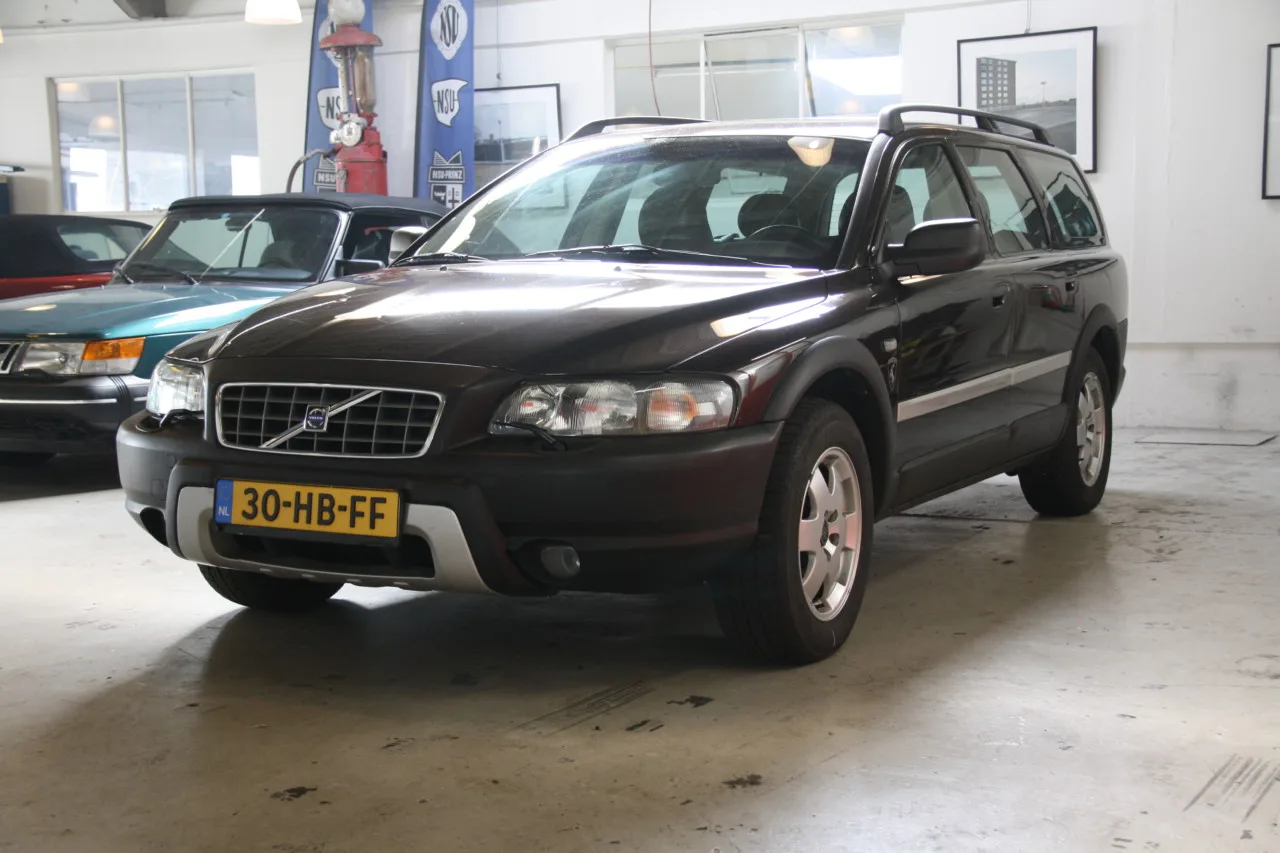 Volvo XC70 (2001) — foto 1