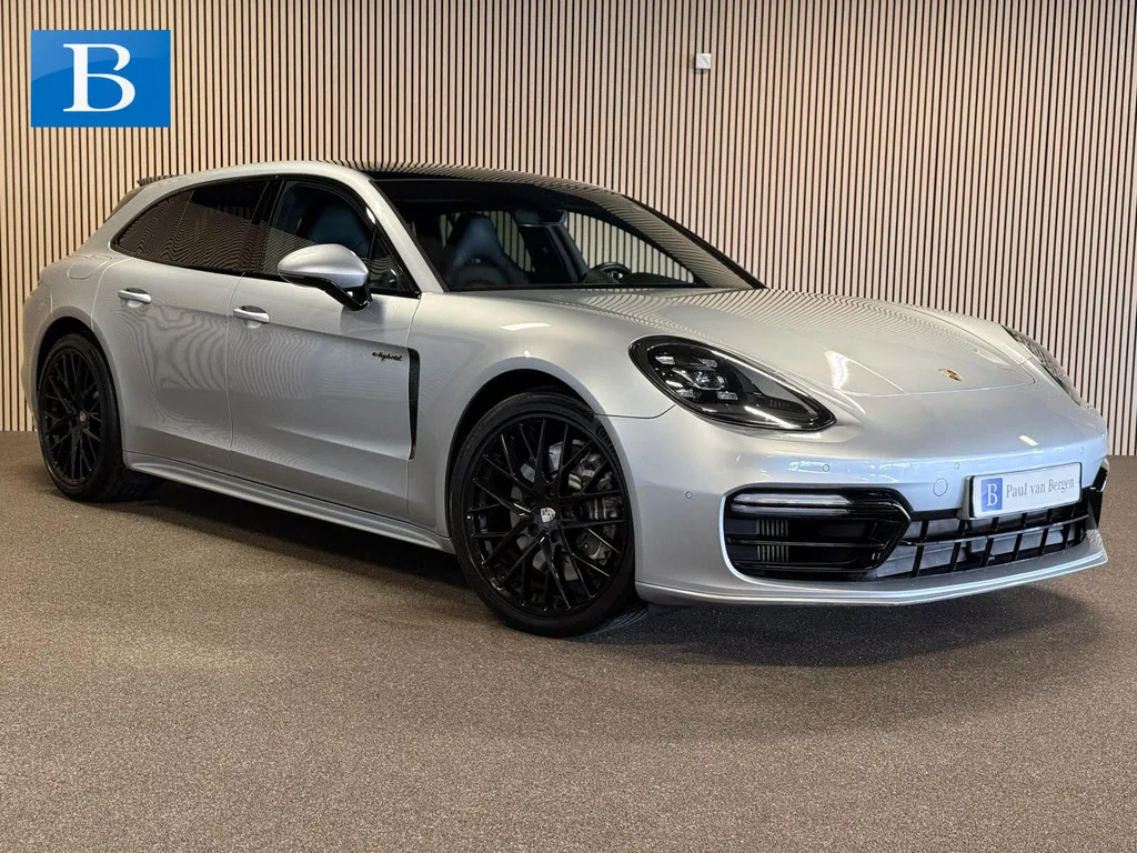 Porsche Panamera (2017) — foto 1