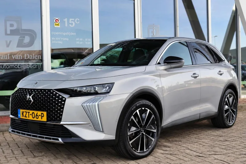 DS 7 (2023) — foto 1