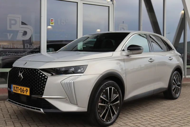 DS 7 (2023) — foto 1