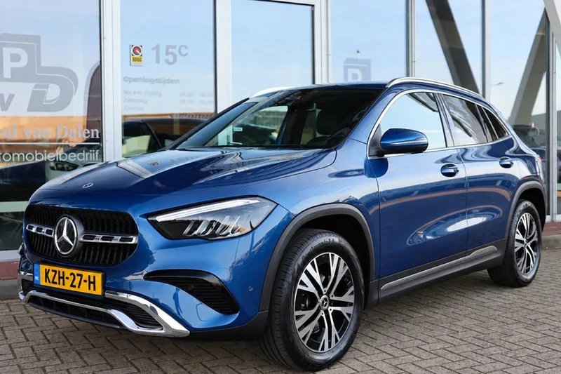 Mercedes-Benz GLA-Klasse (2023) — foto 1