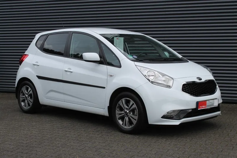 Kia VENGA (2016)