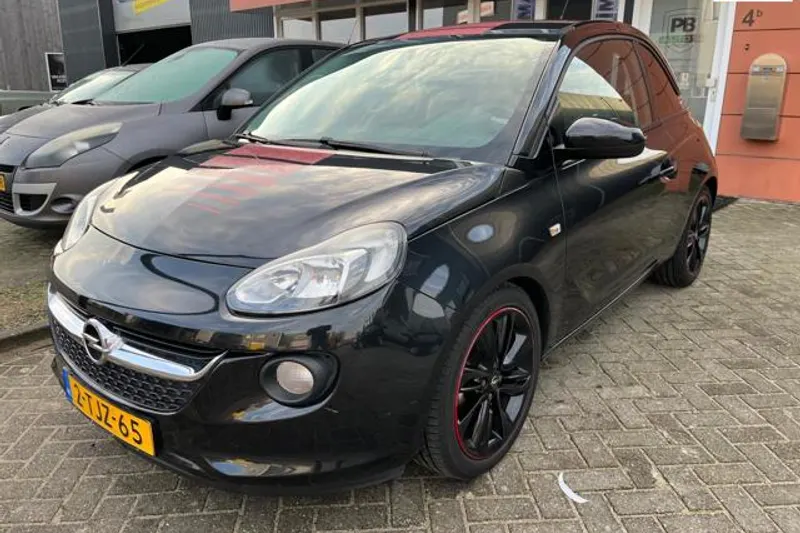 Opel Adam (2014)