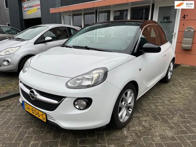 Opel Adam (2018) — foto 1