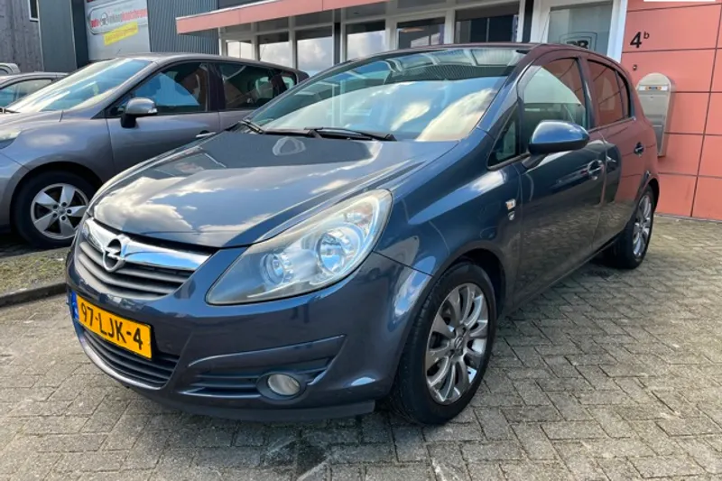 Opel Corsa (2010)