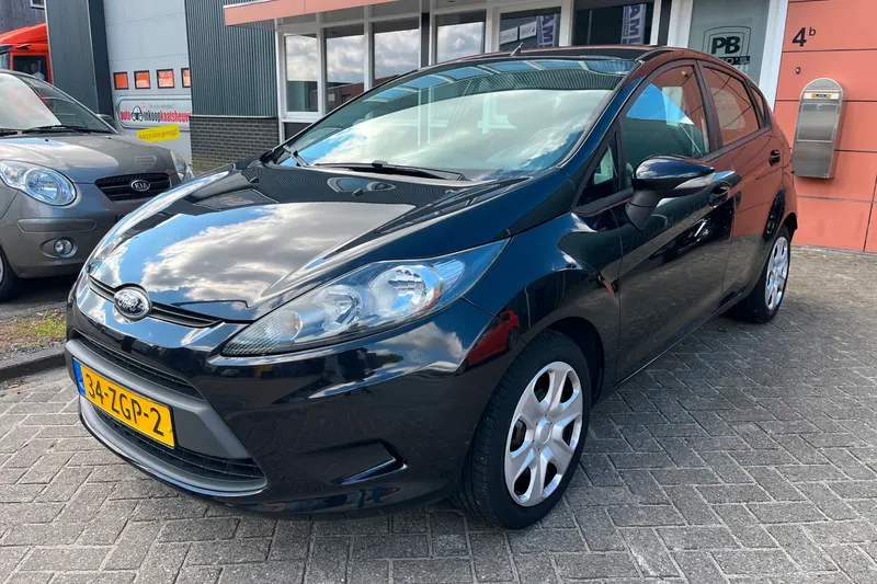 Ford Fiesta (2012)