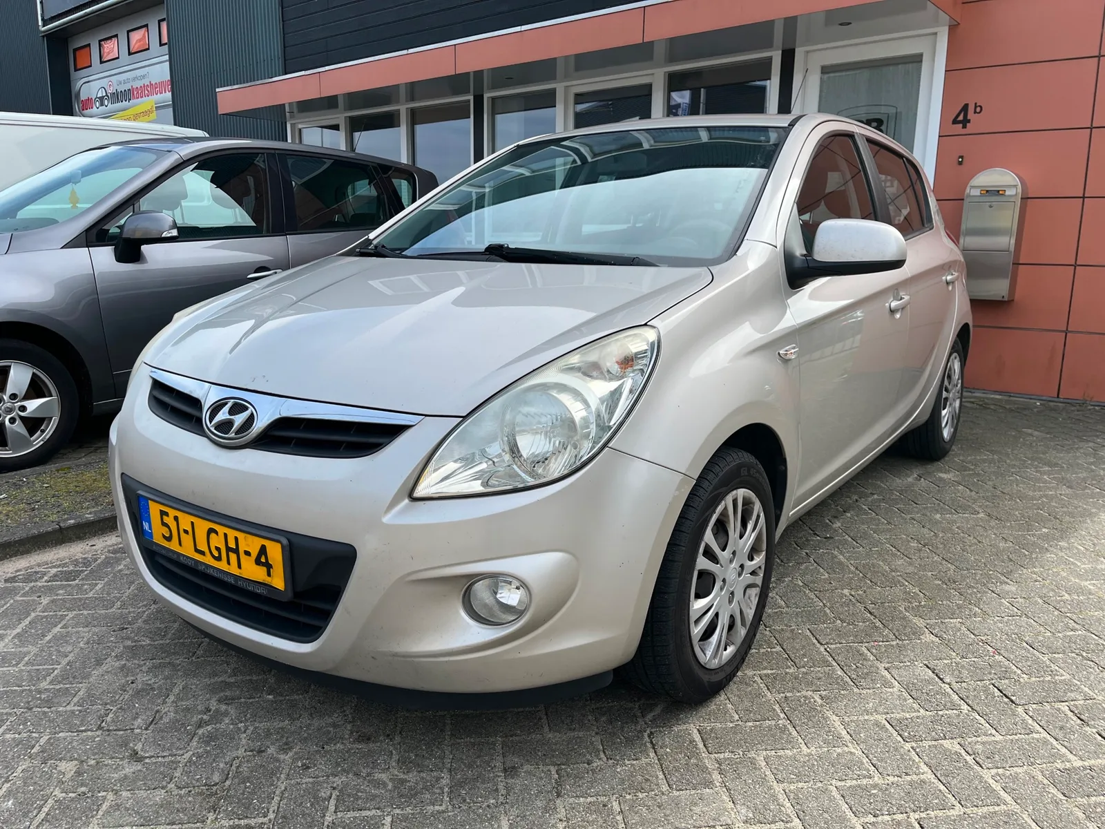 Hyundai i20 (2010) — foto 1