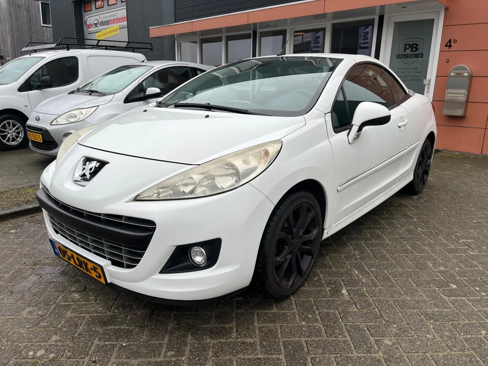 Peugeot 207 (2010) — foto 1
