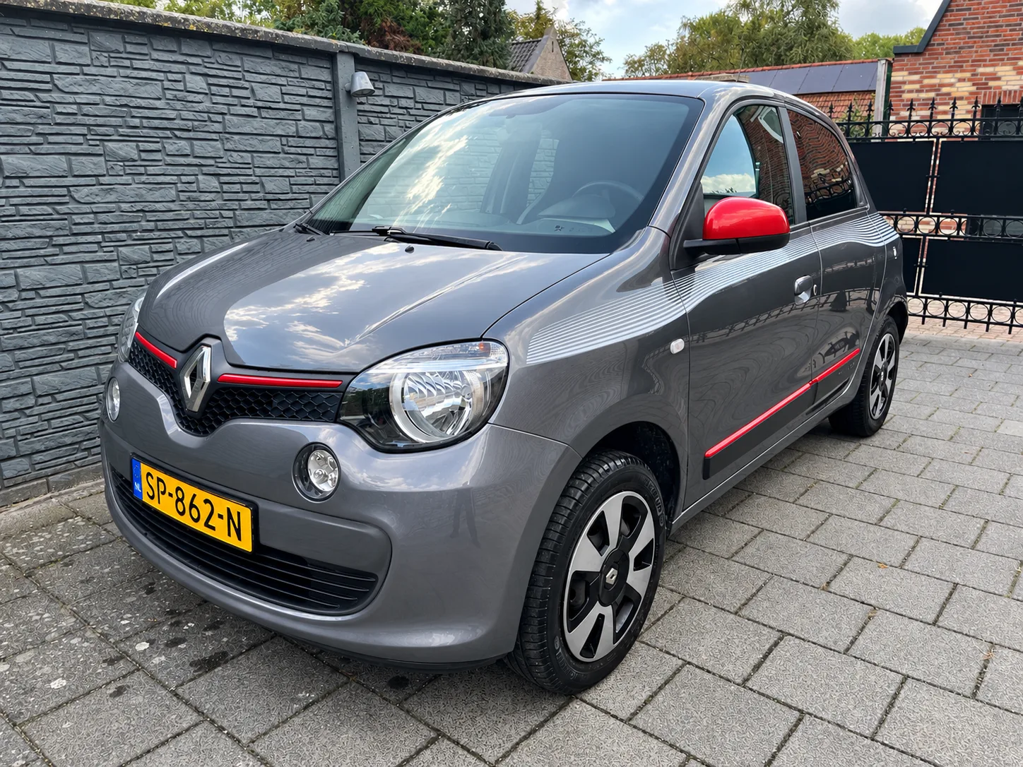 Renault Twingo (2018) — foto 1