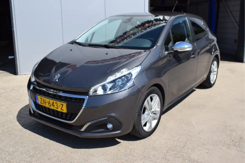 Peugeot 208 (2019)
