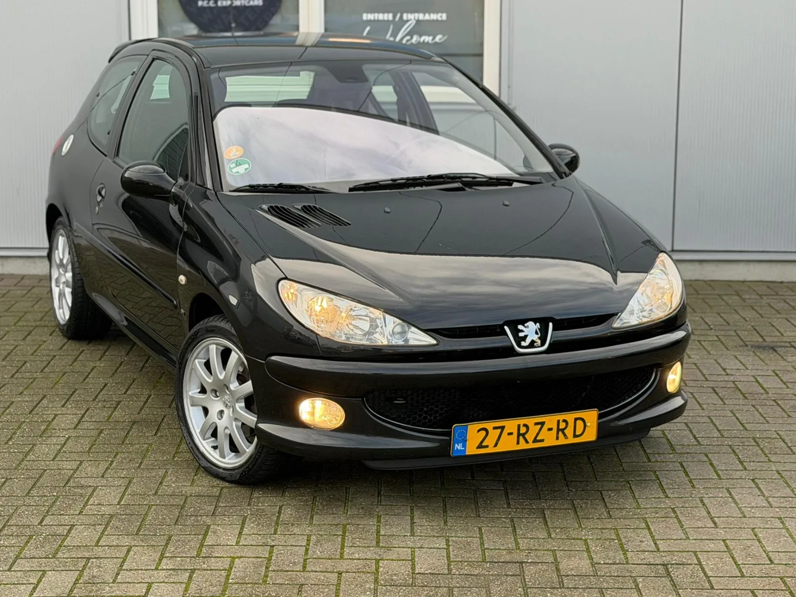 Peugeot 206 (2005) — foto 1