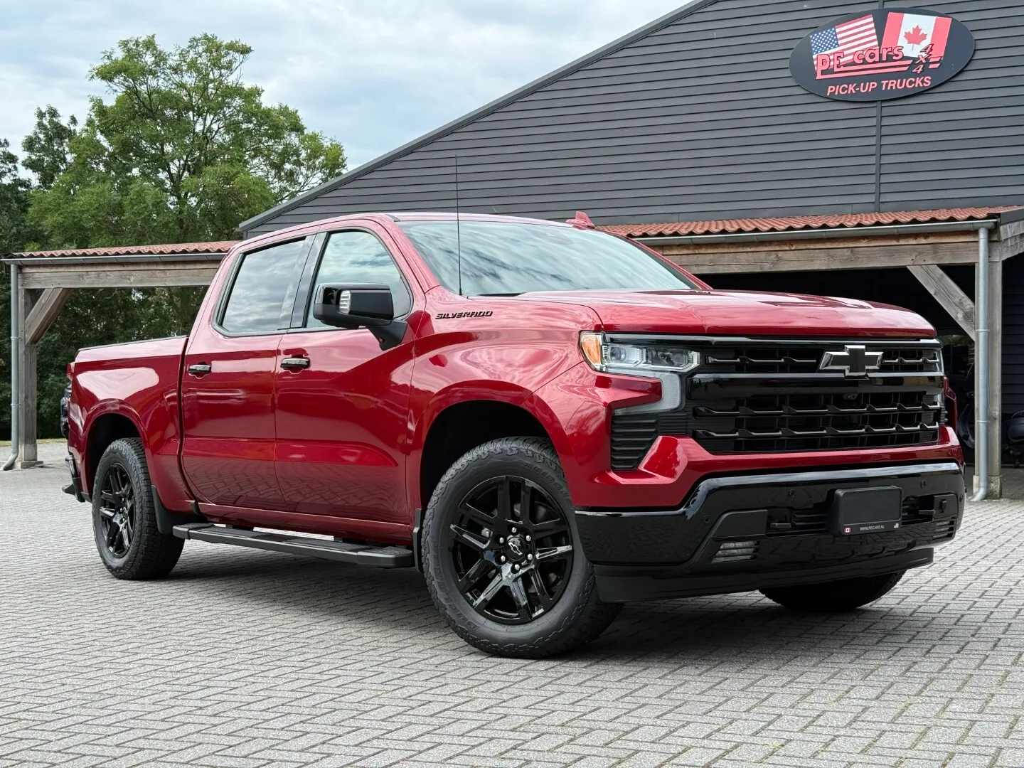 Chevrolet Silverado (2024) — foto 1