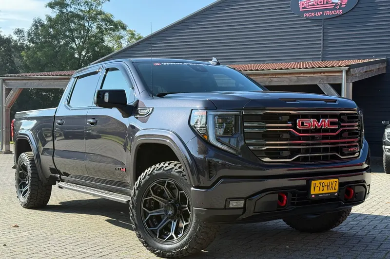 GMC Sierra (2024)