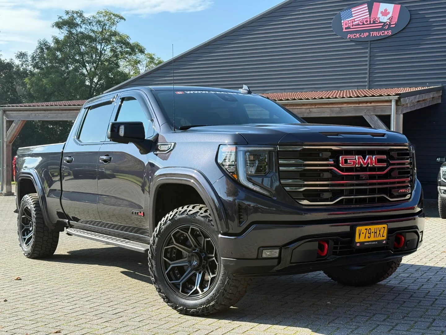 GMC Sierra (2024) — foto 1