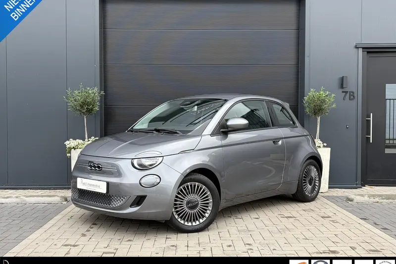 Fiat 500 (2022)