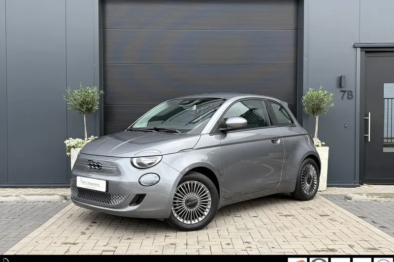 Fiat 500 (2022)