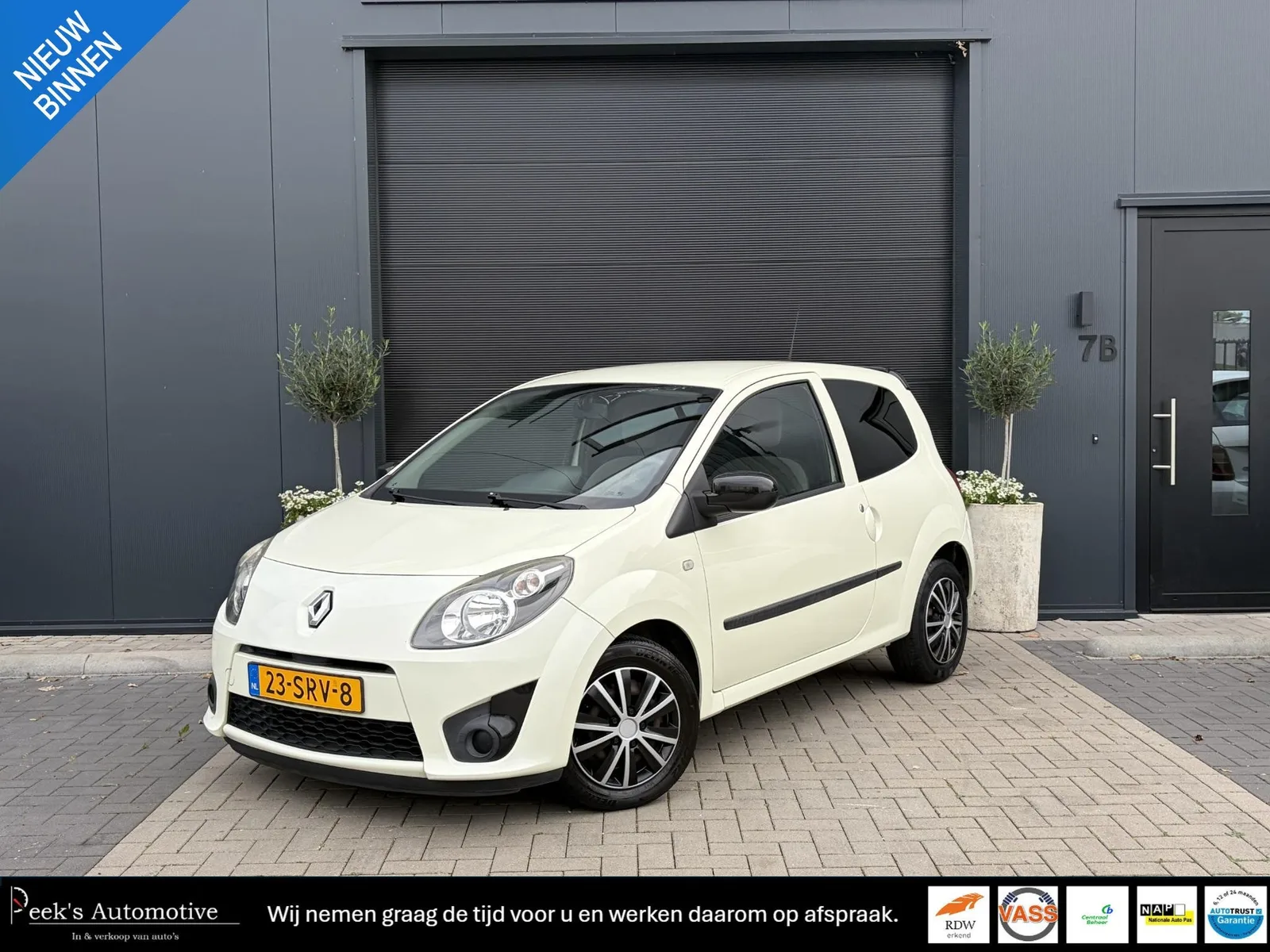 Renault Twingo (2011) — foto 1