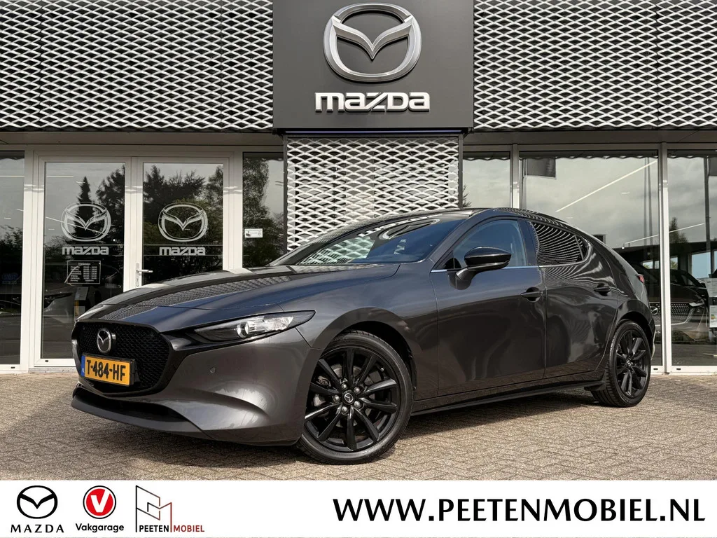 Mazda 3 (2023) — foto 1