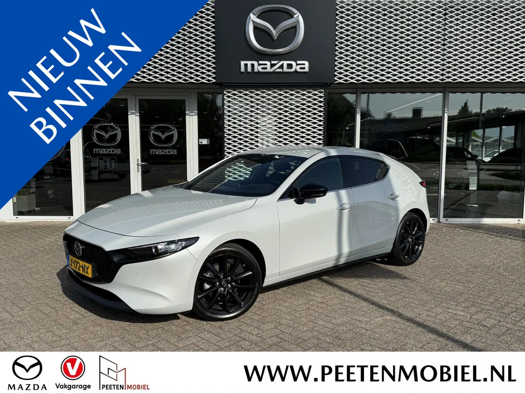 Mazda 3 (2024) — foto 1