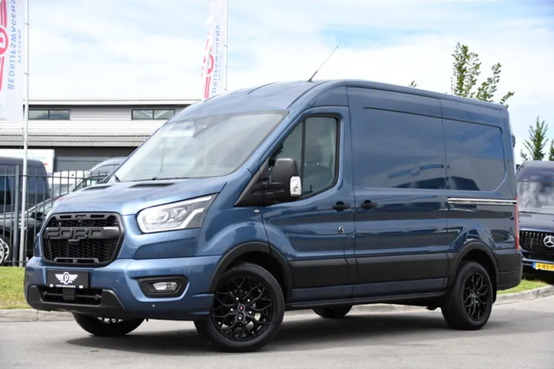Ford Transit (2023)
