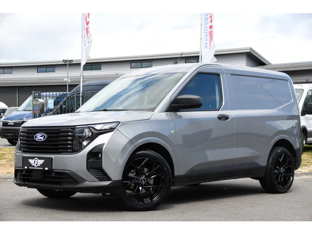 Ford Transit Courier (2023) — foto 1