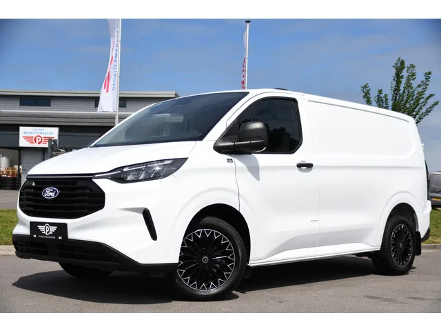 Ford Transit Custom (2024) — foto 1