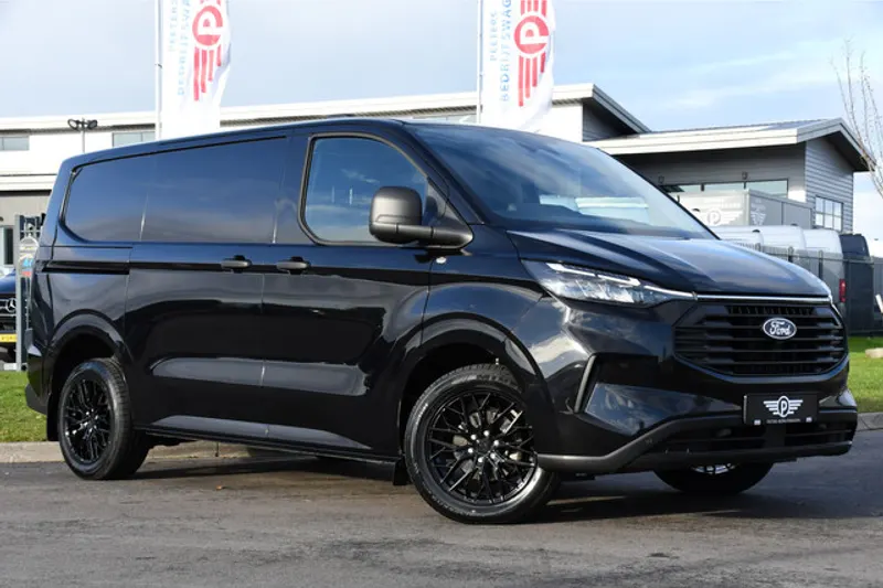 Ford Transit Custom (2024)