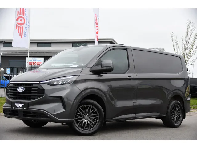 Ford Transit (2023) — foto 1