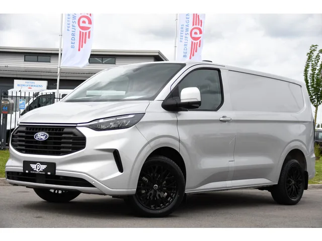 Ford Transit (2024) — foto 1