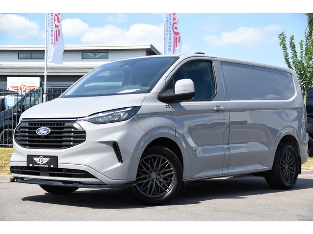 Ford Transit Custom (2024) — foto 1