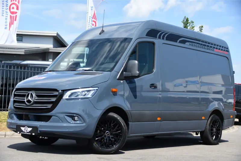 Mercedes-Benz Sprinter (2024)