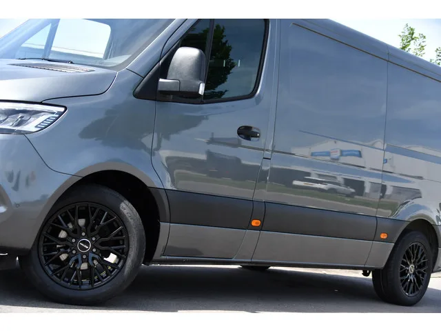 Mercedes-Benz Sprinter (2020) — foto 1